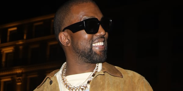 kanye west wearing nike 2021