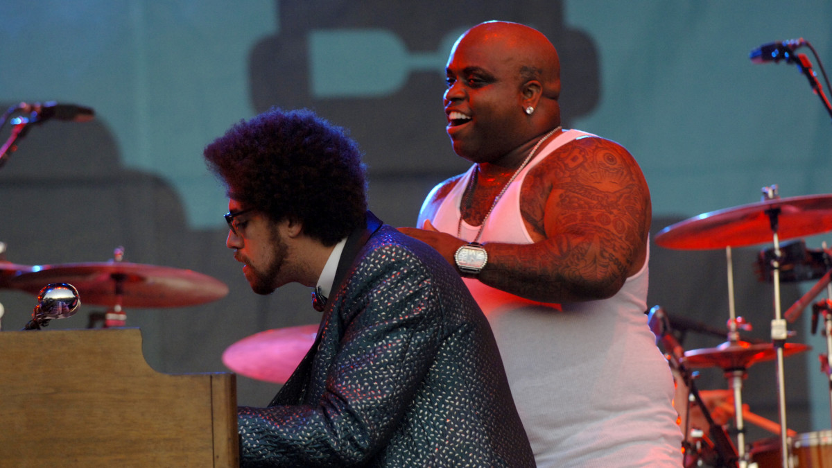 Gnarls barkley. Gnarls barkley. Gnarls barkley. Gnarls barkley фото. гнарлс баркли.