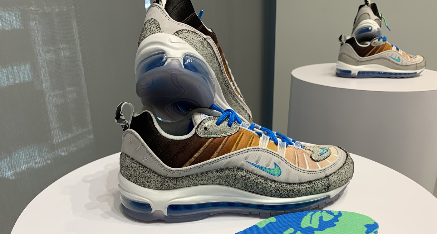 shoe designer nike