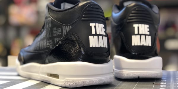 Becky lynch nike shoes clearance