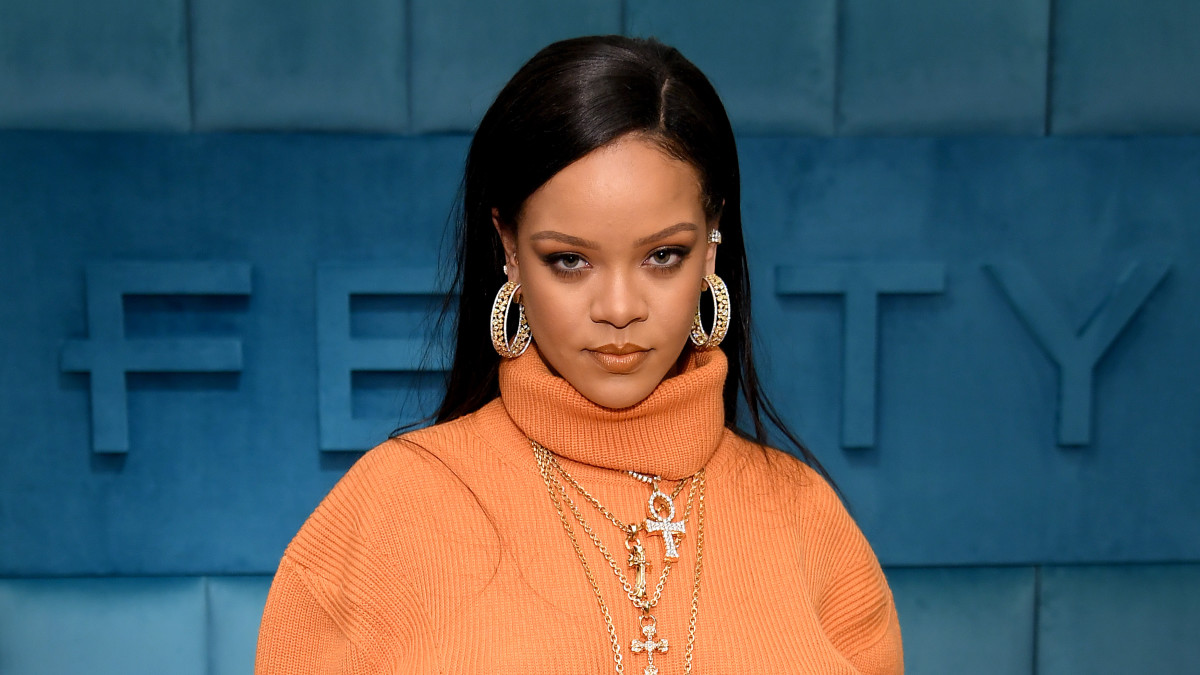 Rihanna's Fashion Partnerships Timeline: From Puma to LVMH | Complex