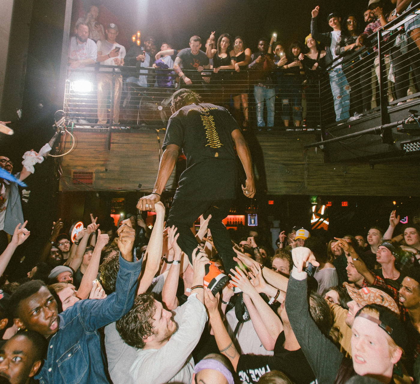 What Will Happen If One Of These Crazy Stage Dives Goes Wrong Complex