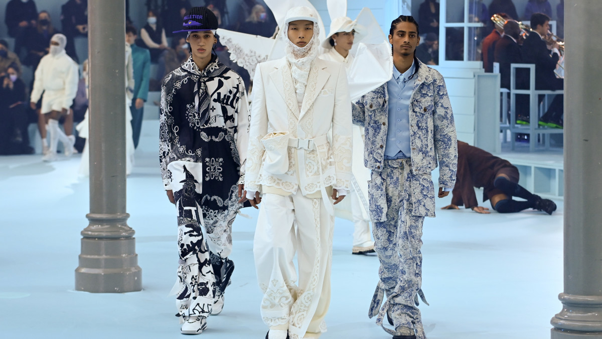 Virgil Abloh Louis Vuitton Fall/Winter 2022/2023 Show Breakdown - Pedfire