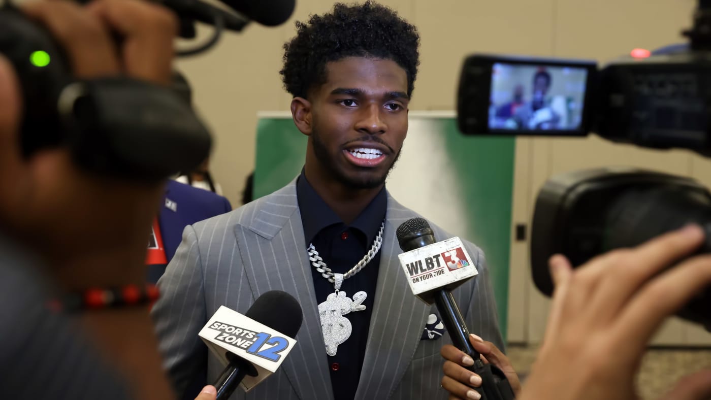 Shedeur Sanders On Heisman Race & Bond With Tom Brady Complex