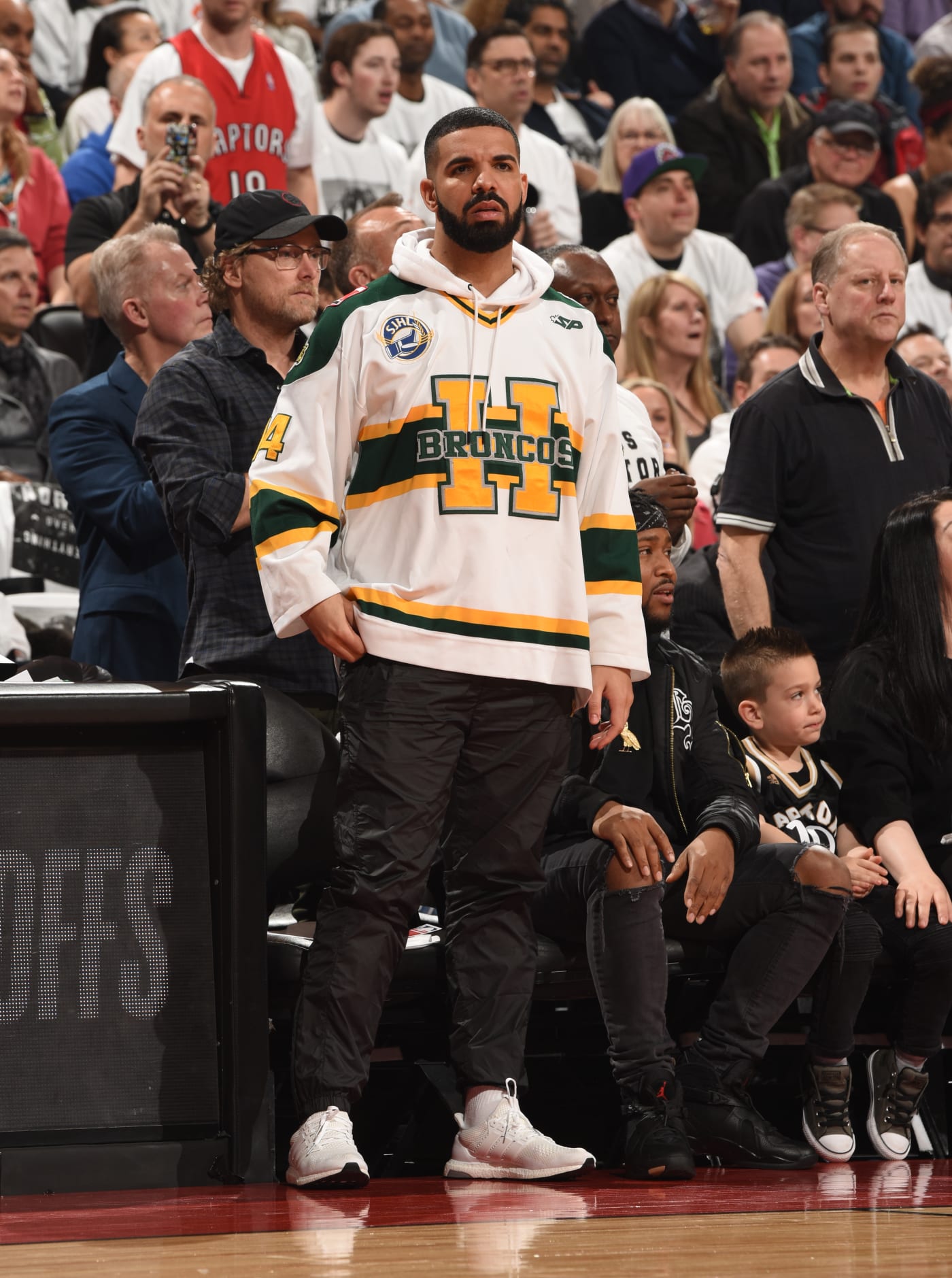 Drake lakers jersey clearance