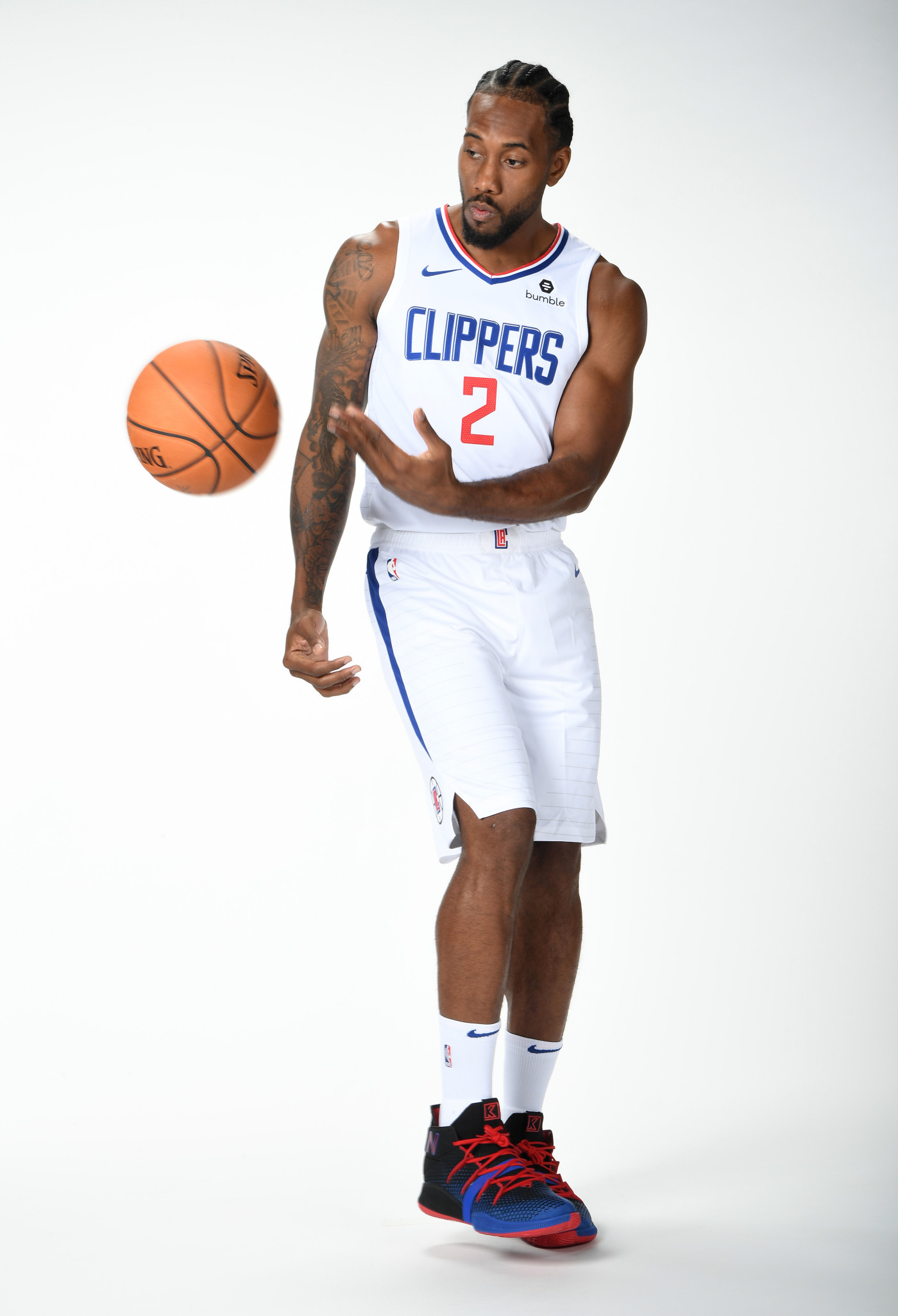 kawhi leonard under armour