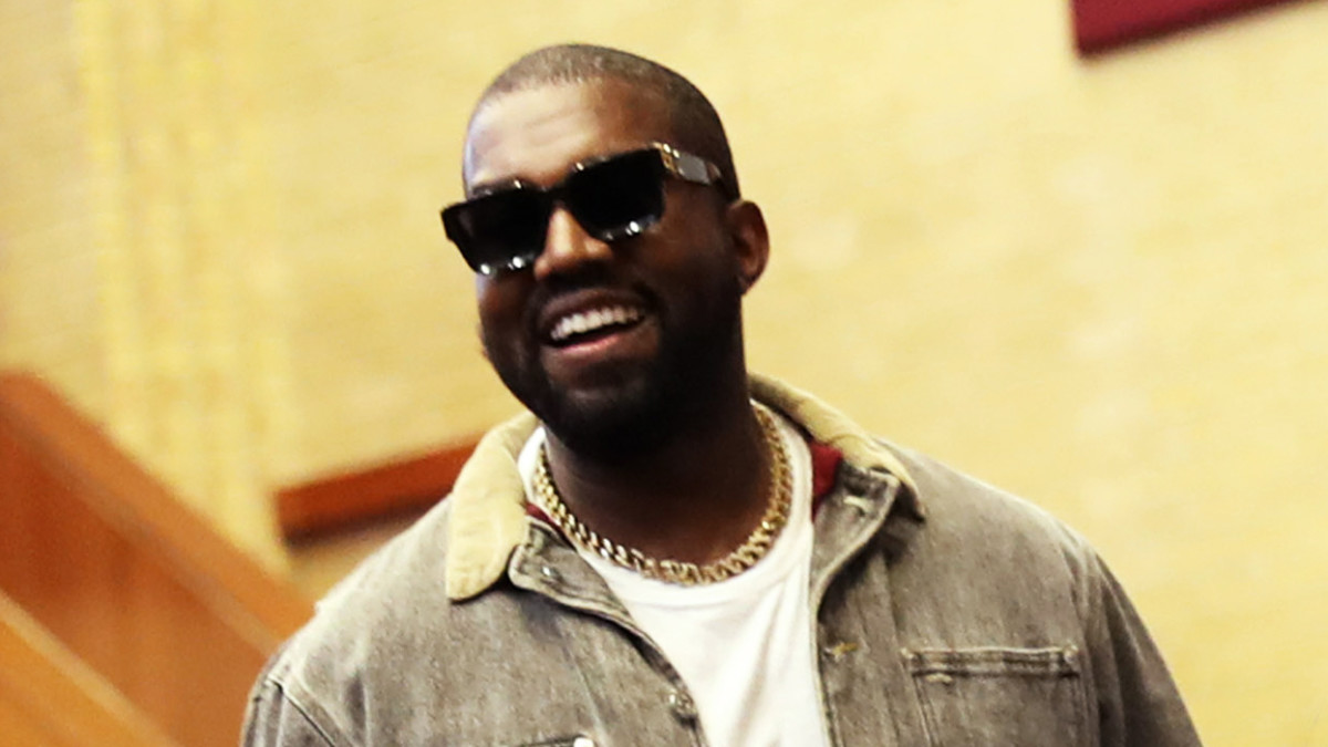 Experiencing Kanye West S Sunday In Nyc Can I Bring The Gospel To New York Real Quick Complex