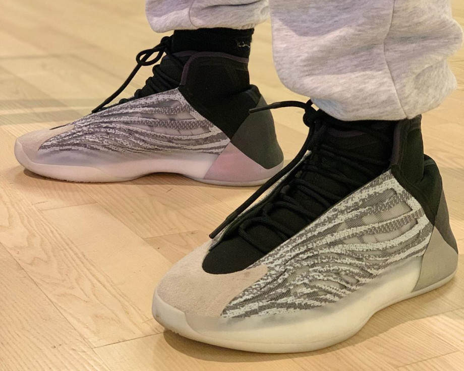 new yeezy basketball shoes