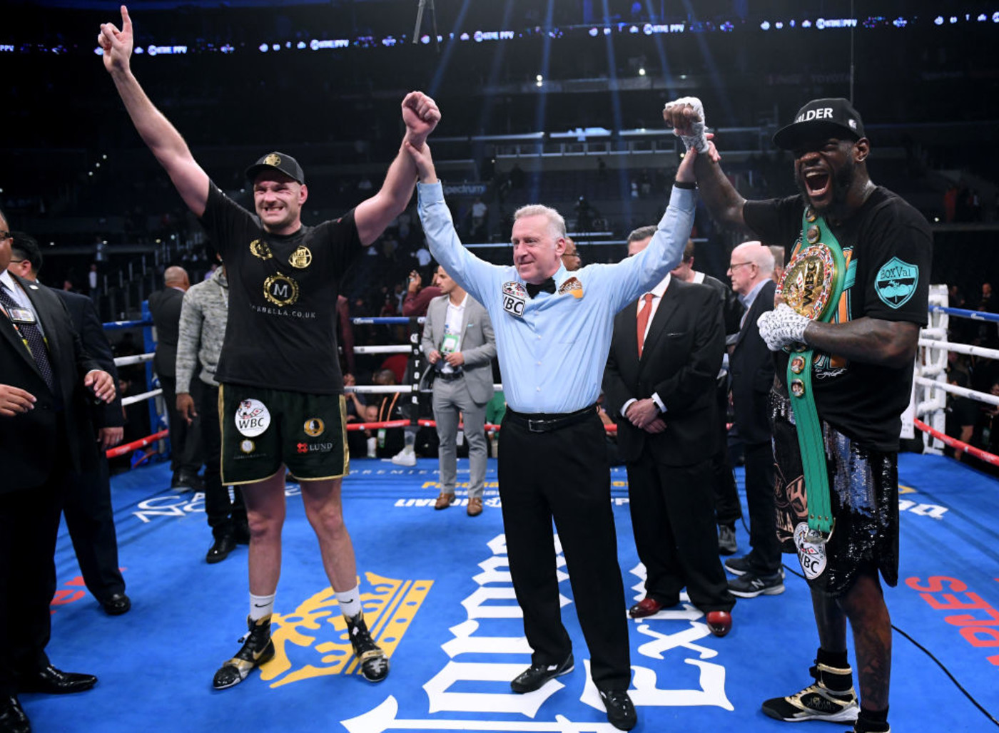 Deontay Wilder and Tyson Fury Battle To