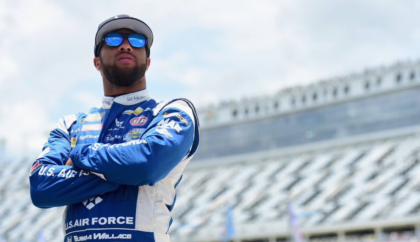 Nascar Investigating After Noose Found In Bubba Wallace S Garage