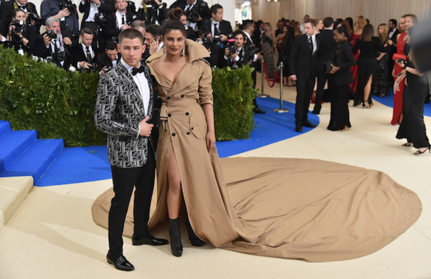 It Sure Looks Like Priyanka Chopra And Nick Jonas Are Dating Complex Priyanka chopra and joe jonas posing on the celebrity carpet at met gala 2017. like priyanka chopra and nick jonas