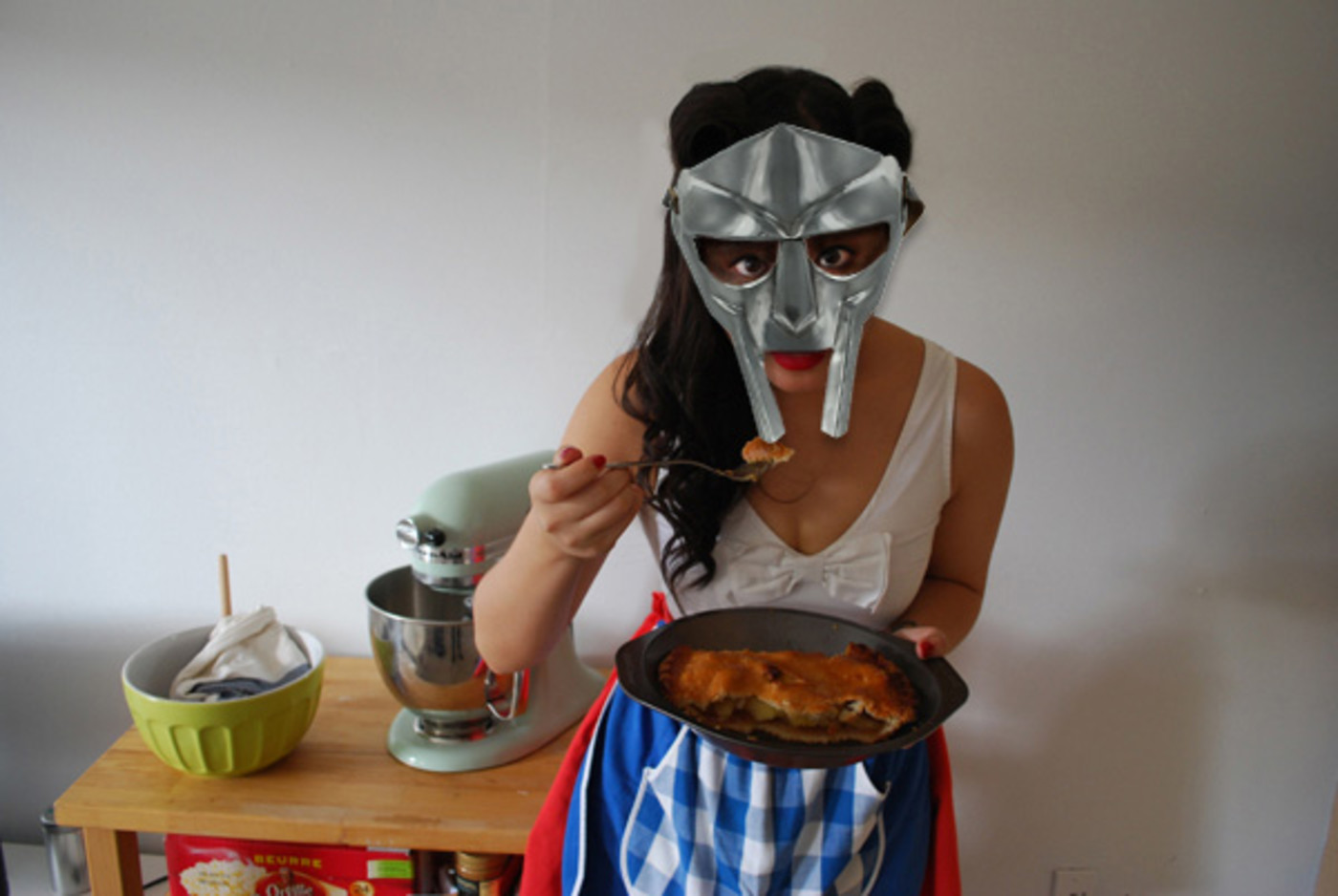 Cooking Up Mf Doom S Food References In The P P Test Kitchen Complex