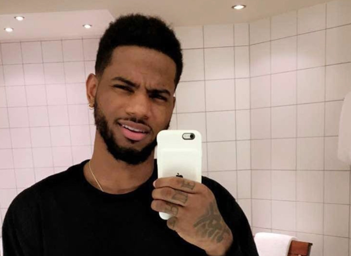 10 Lines From Bryson Tiller S True To Self To Text Your Ex Complex