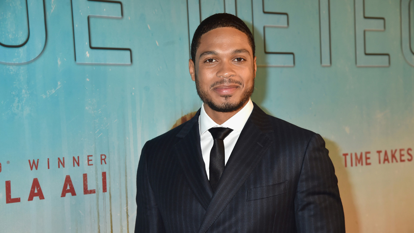 Ray Fisher Will Reportedly Join Zack Snyder's 'Justice League' Reshoots | Complex