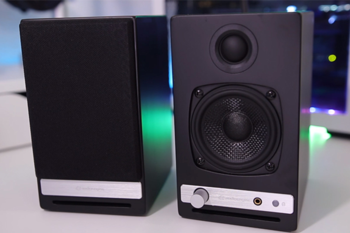 The Best Home Speakers For Your Apartment Complex