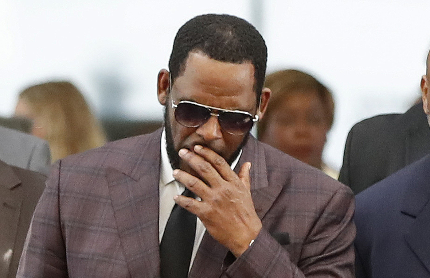 A Day at R. Kelly's New York Trial Complex