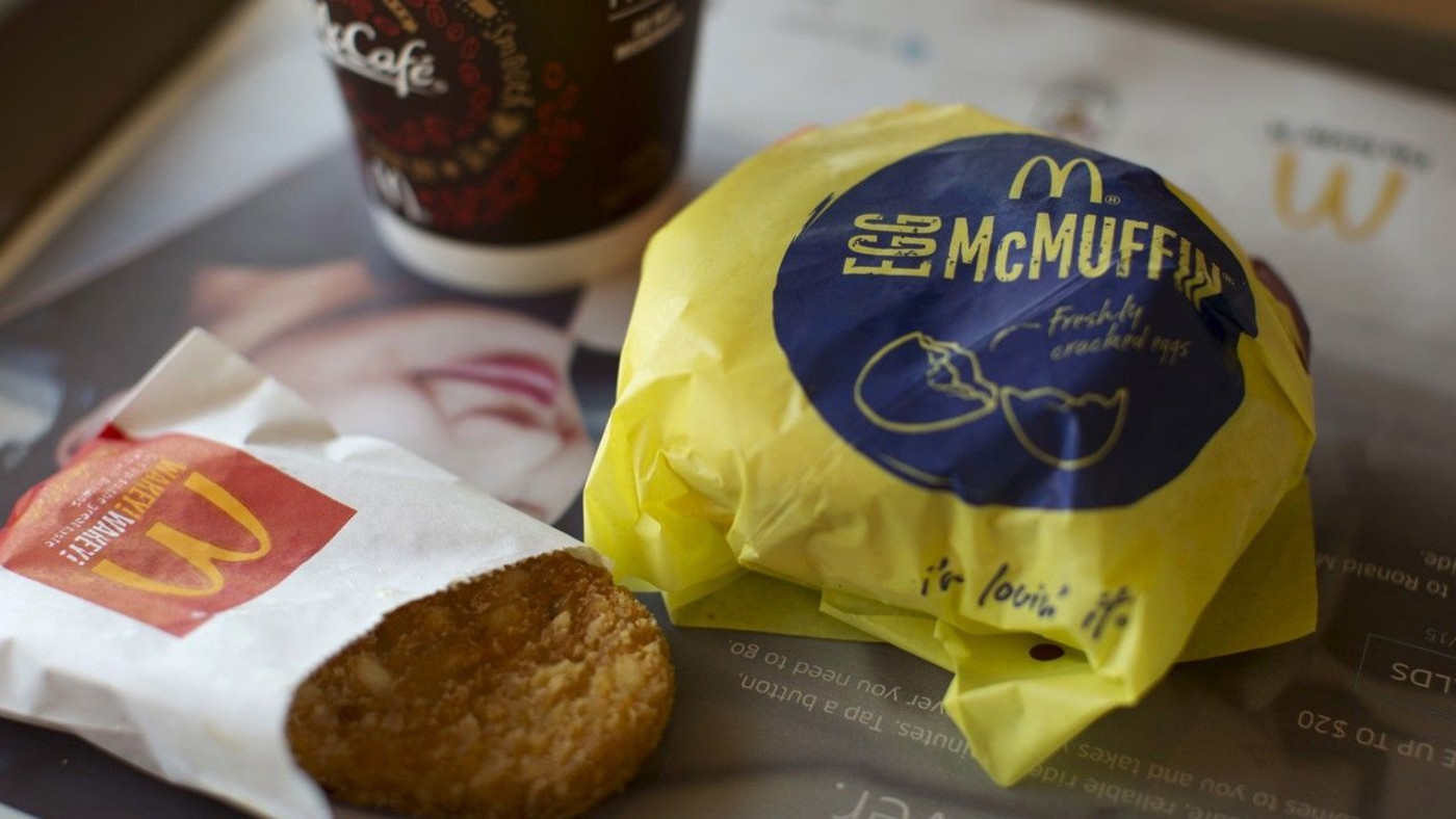 mcdonalds all day breakfast canada hash browns