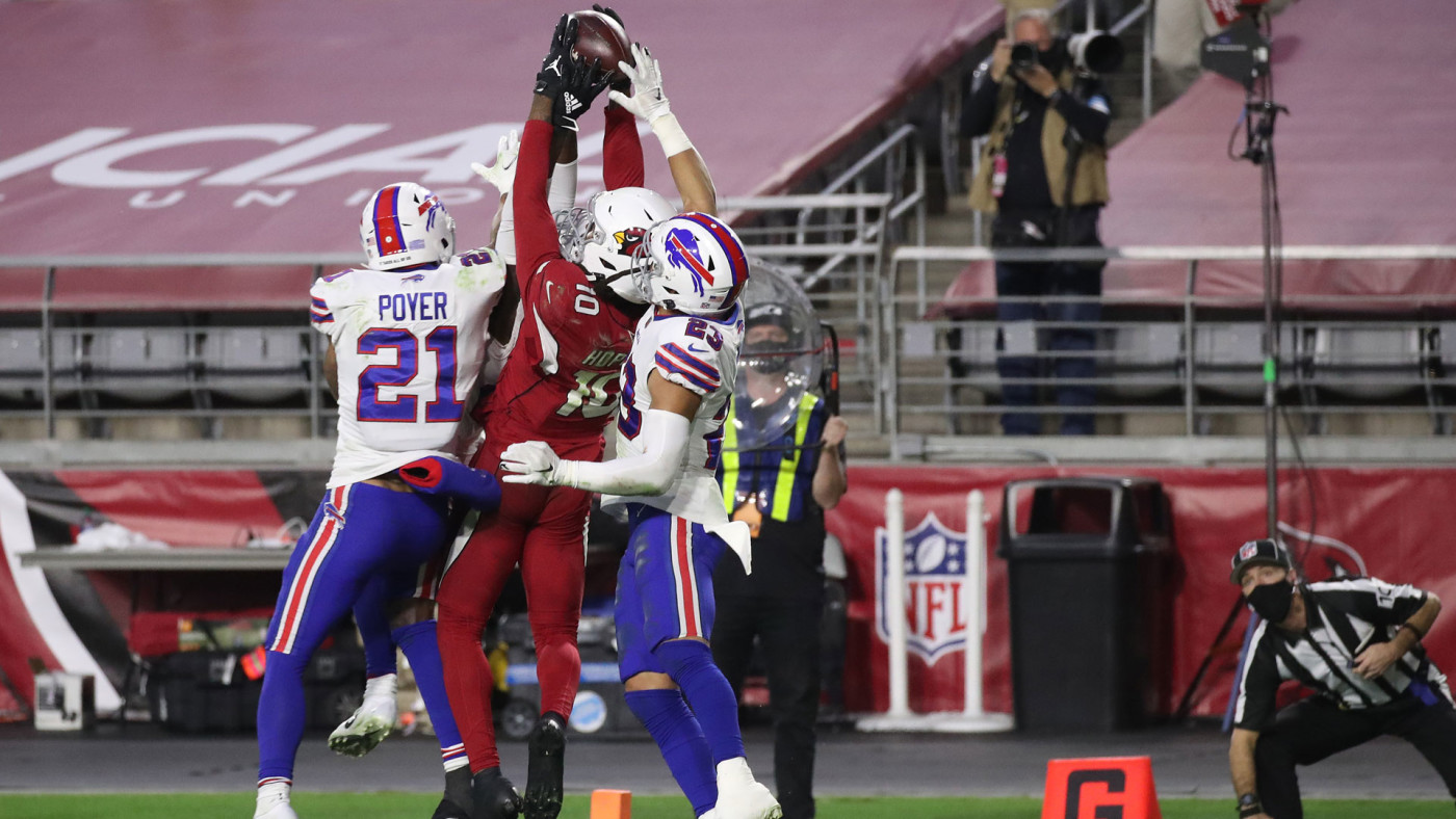 People React After DeAndre Hopkins Catches Kyler Murray Hail Mary | Complex