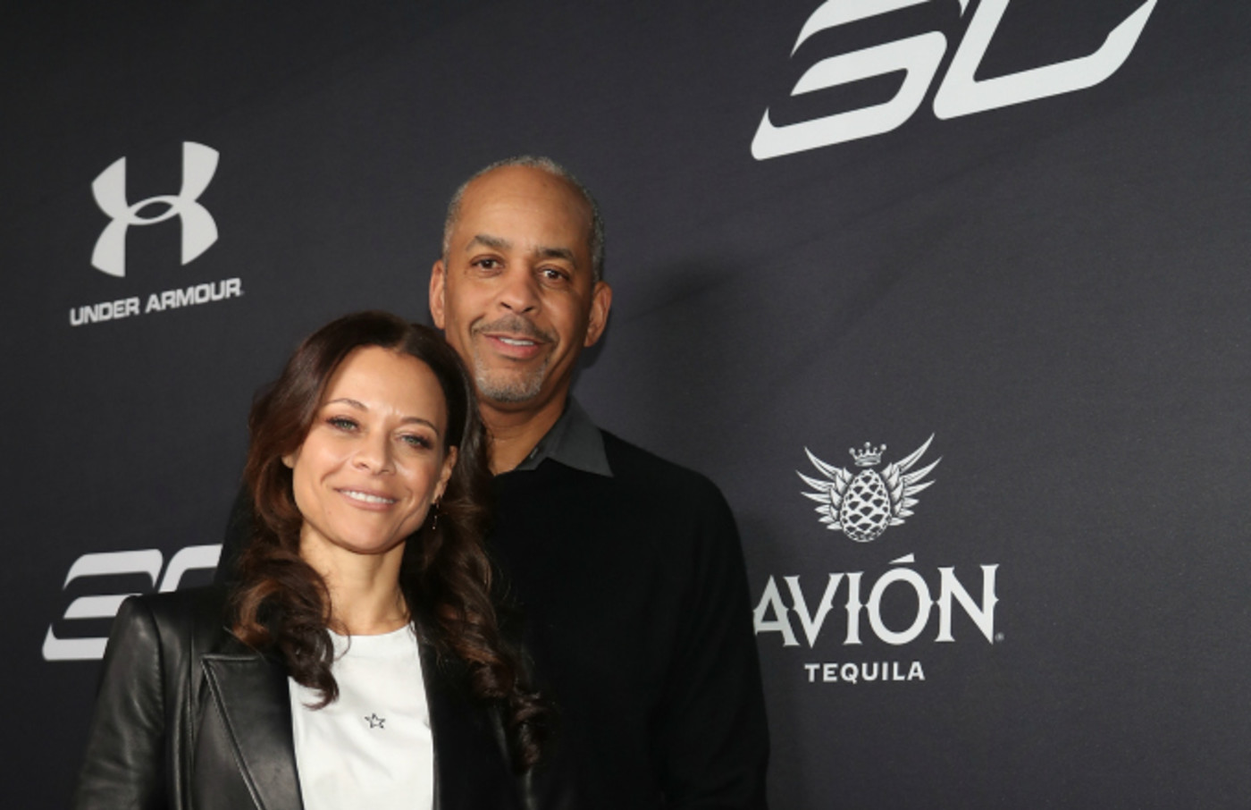 Video Shows Raptors Fans Heckling Dell and Sonya Curry