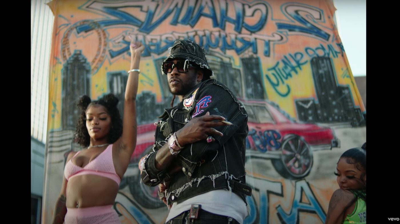engagement Necessities Hearing 2 Chainz, Moneybagg Yo, and BeatKing Share Video for New Track “Pop Music”  | Complex
