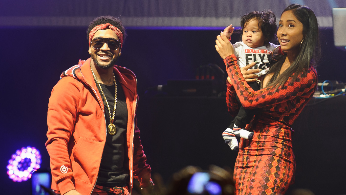 3jgr X Ox Z2um Apryl jones was born as apryl shantell jones. https www complex com pop culture apryl jones did love and hip hop to clear up rumors about omarion sexuality