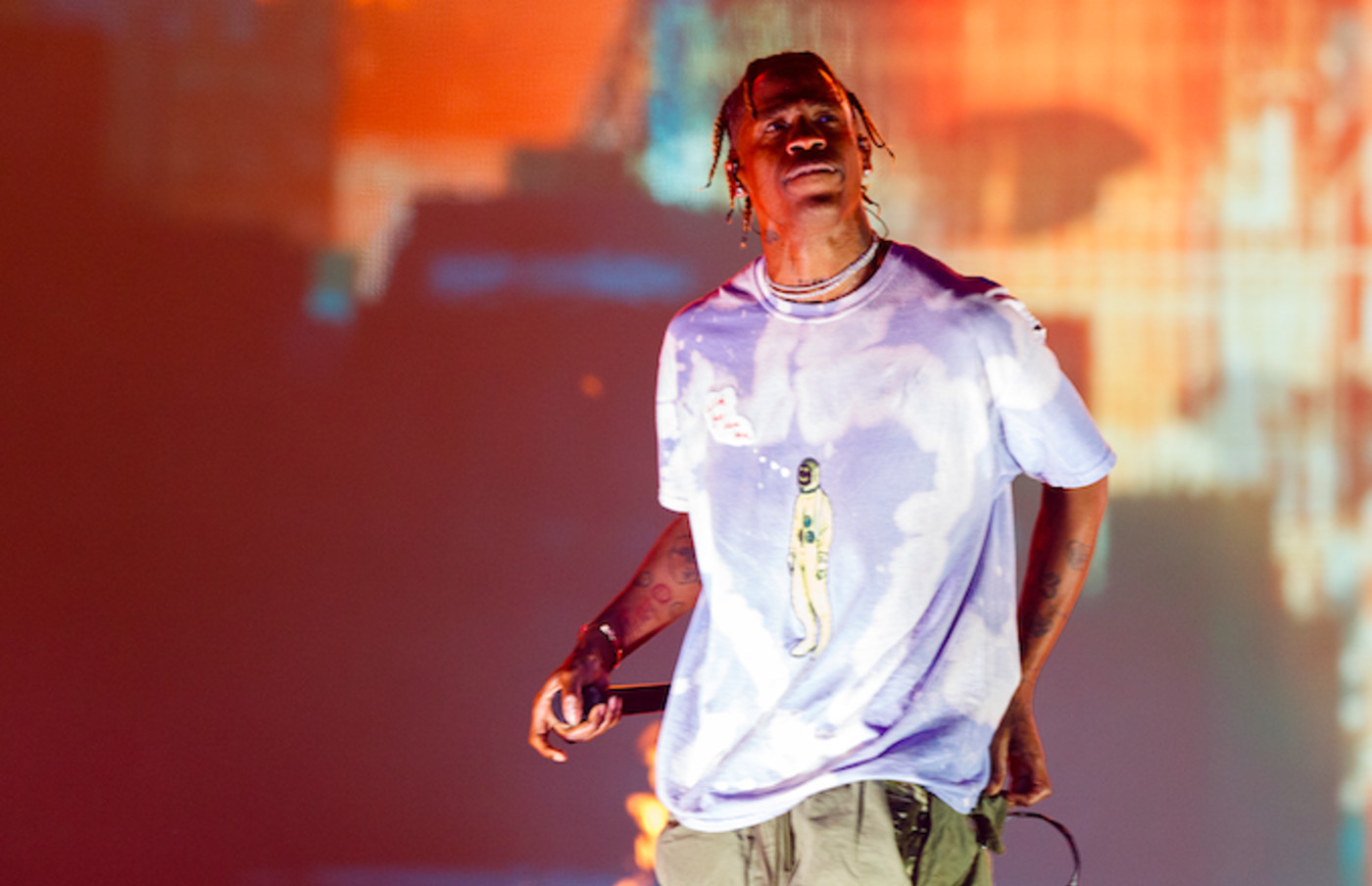travis scott no bystanders tee