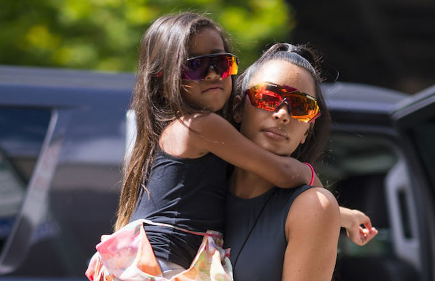 glow in the dark 350s