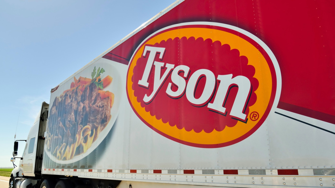 tyson-foods-warns-of-less-meat-due-to-covid-19-breaking-food-supply-chain-complex