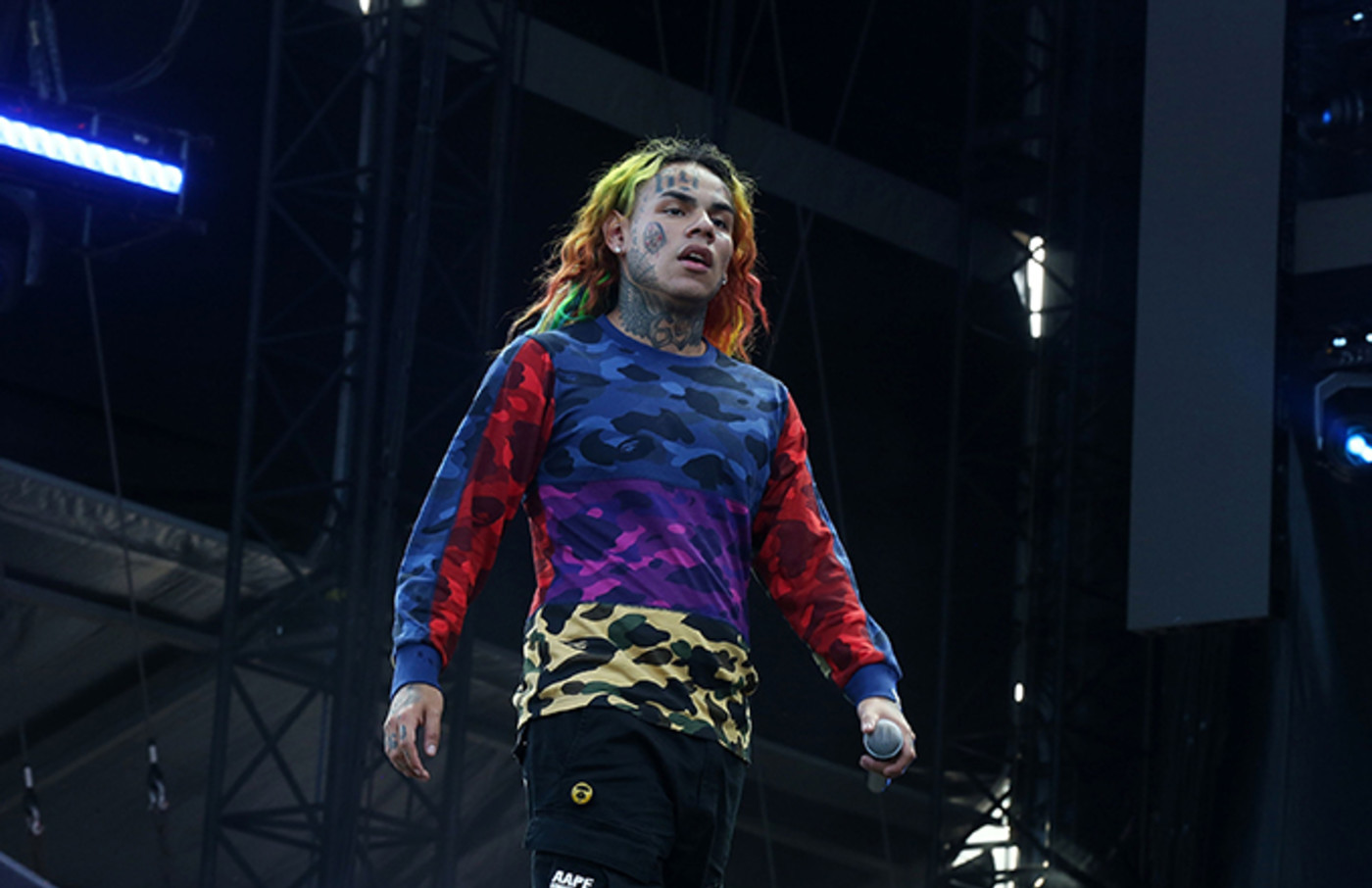 6ix9ine Receives 2 Year Prison Sentence Will Be Out In 2020 Complex