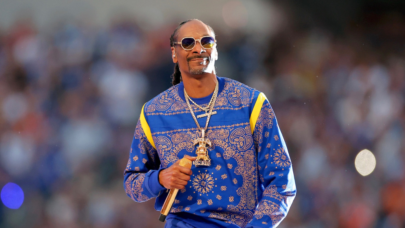 Here Are the Albums Included in Snoop Dogg's Death Row Deal ...
