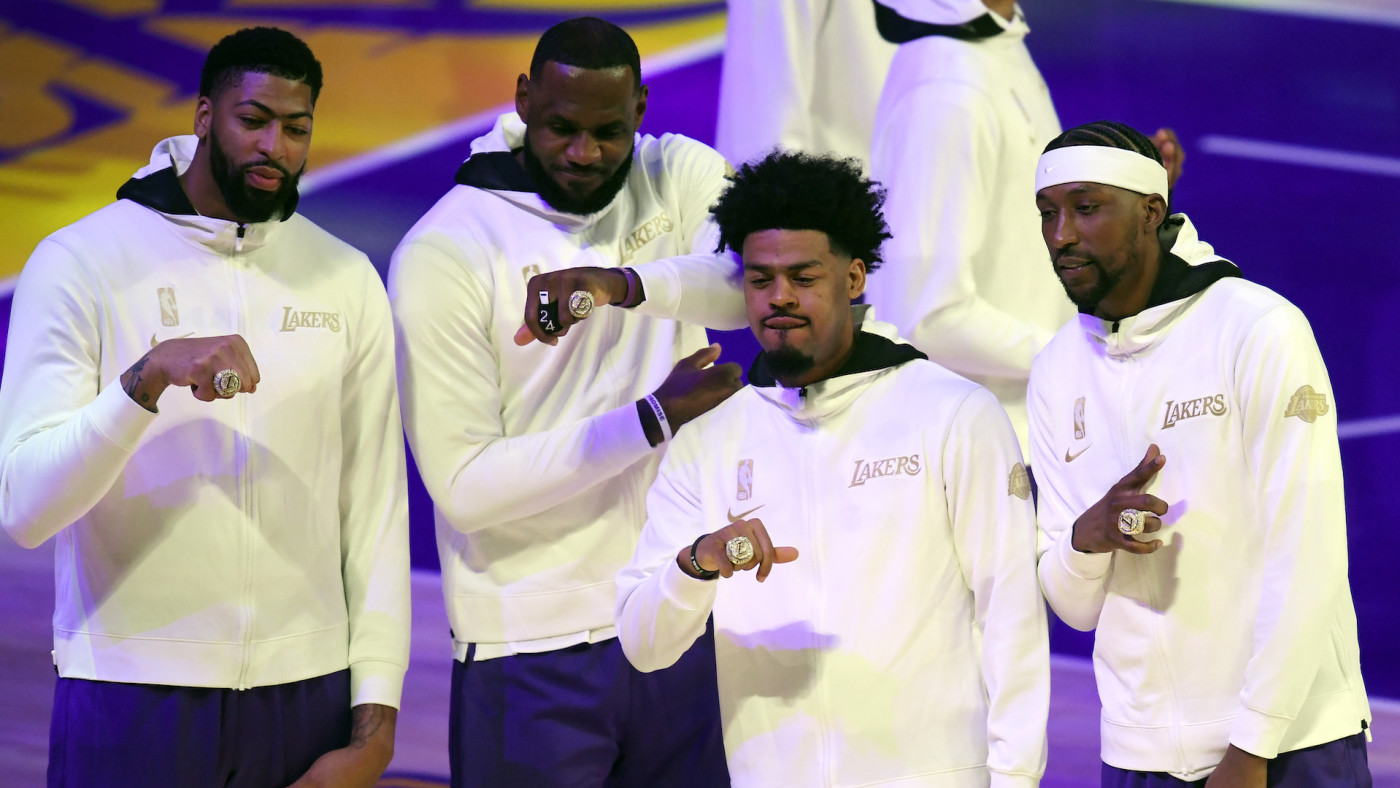 Los Angeles Lakers Championship Rings Feature Kobe Bryant Tribute Complex