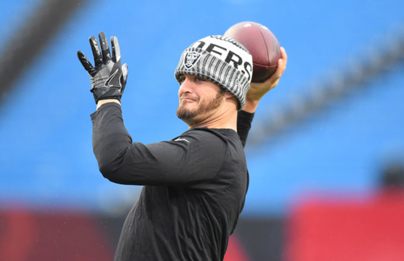 Derek Carr Responded To Miko Grimes Saying The Raiders O Line Injured Him On Purpose Complex