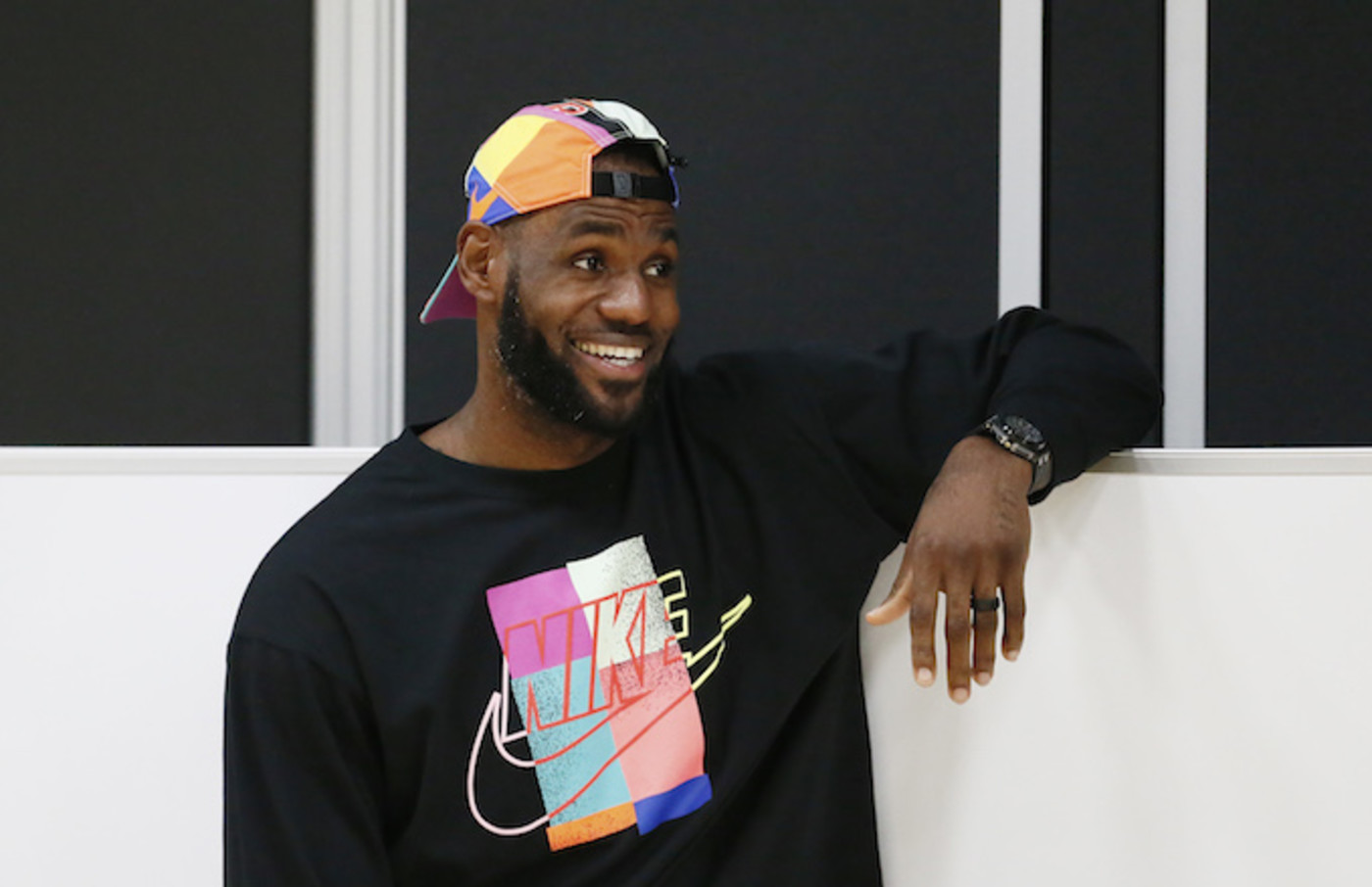 Windhorst Lebron In Contact With Kawhi Leonard And Jimmy Butler About Coming To Lakers Complex