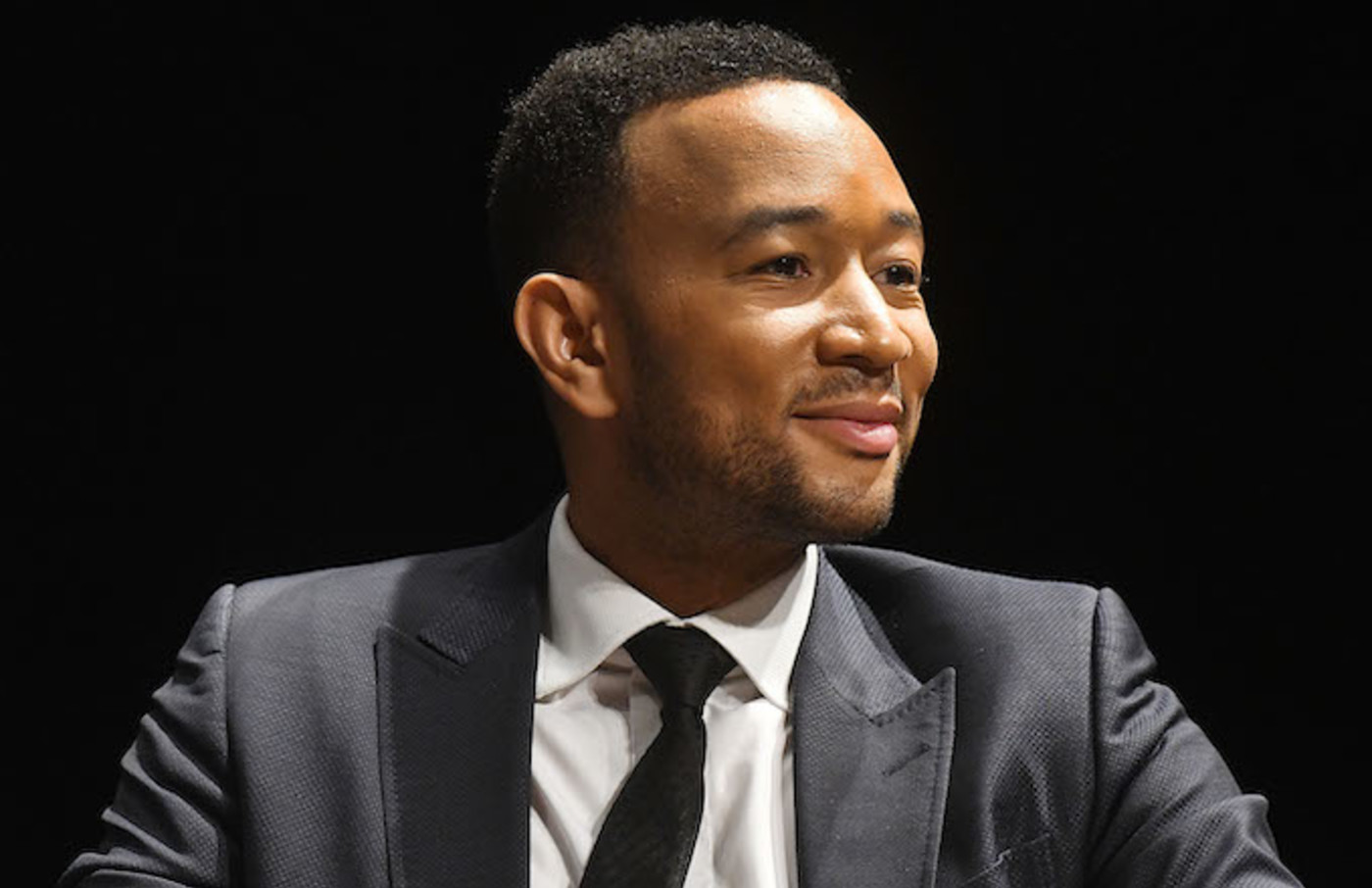 John Legend Delivers His First Holiday Album A Legendary Christmas Complex