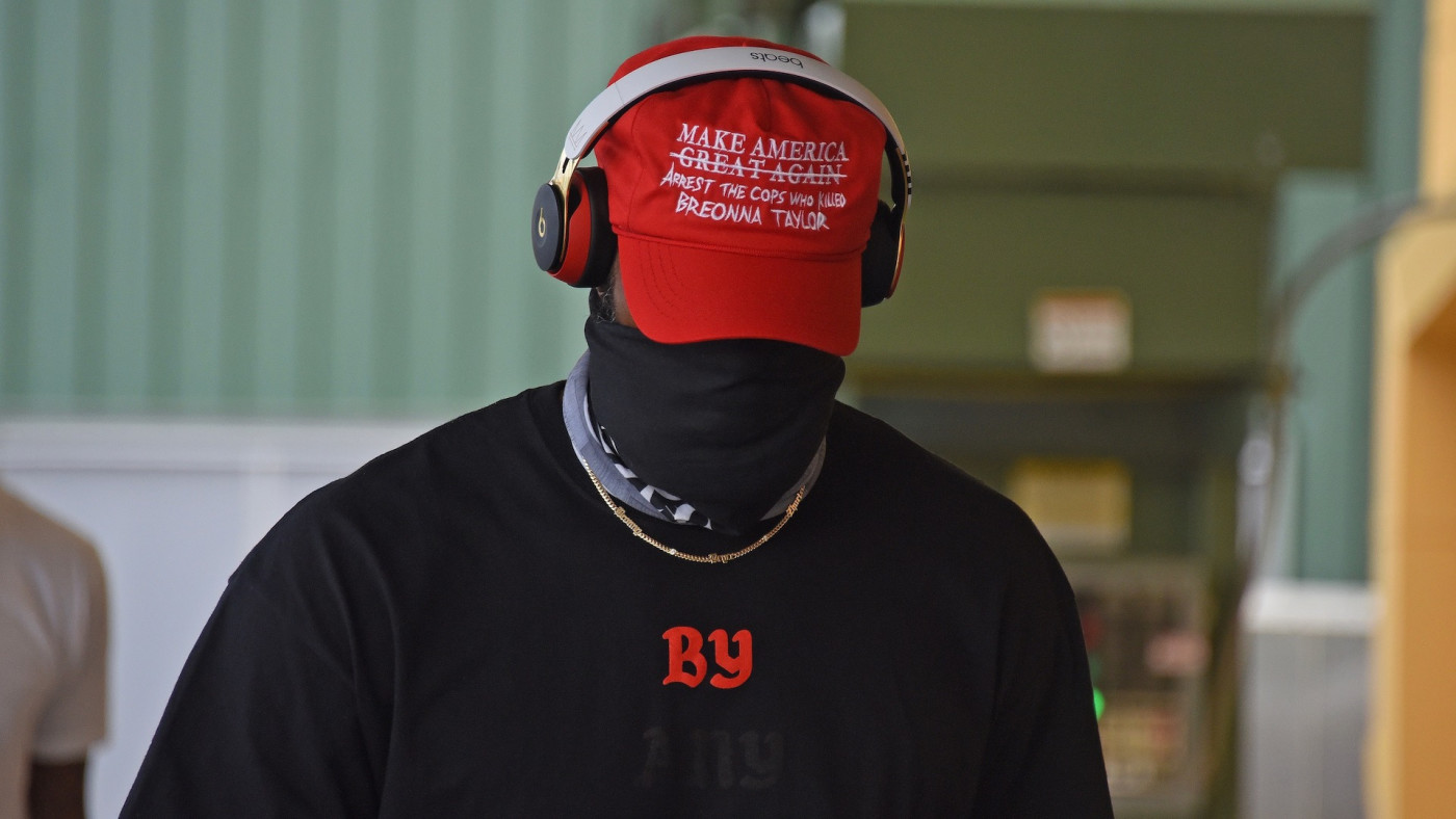 Lebron And Lakers Wear Fake Maga Hats Demanding Justice For Breonna Taylor Complex