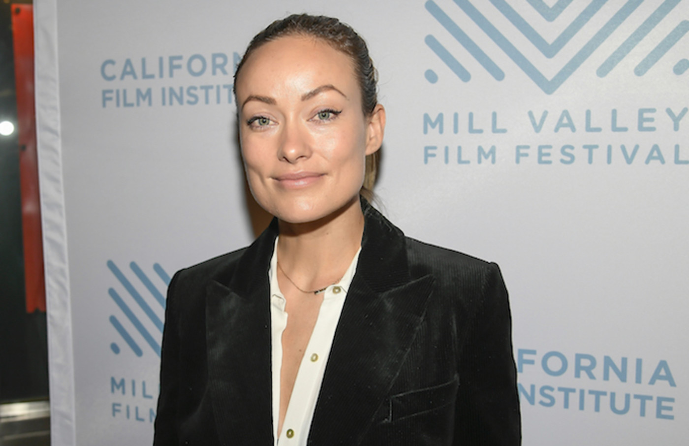 Olivia Wilde Blasts Delta Airlines For Sexist Censorship Of Booksmart Film Complex