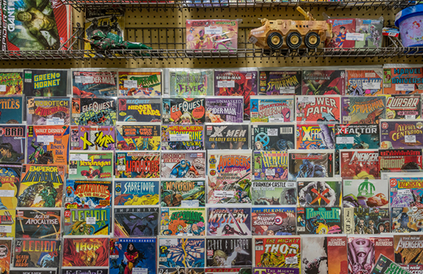 The Comic Books You Need To Read Before You Die Complex