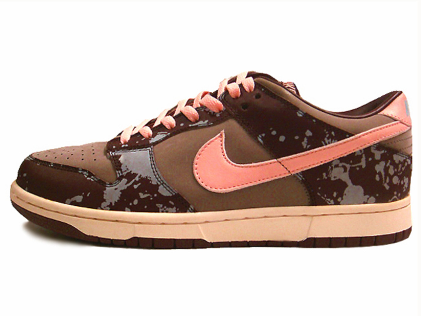 nike dunk sb undefeated