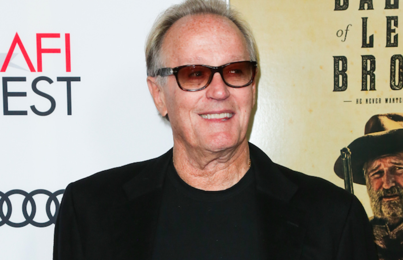 ‘Easy Rider’ and ‘Ulee’s Gold’ Star Peter Fonda Dead at 79 Complex