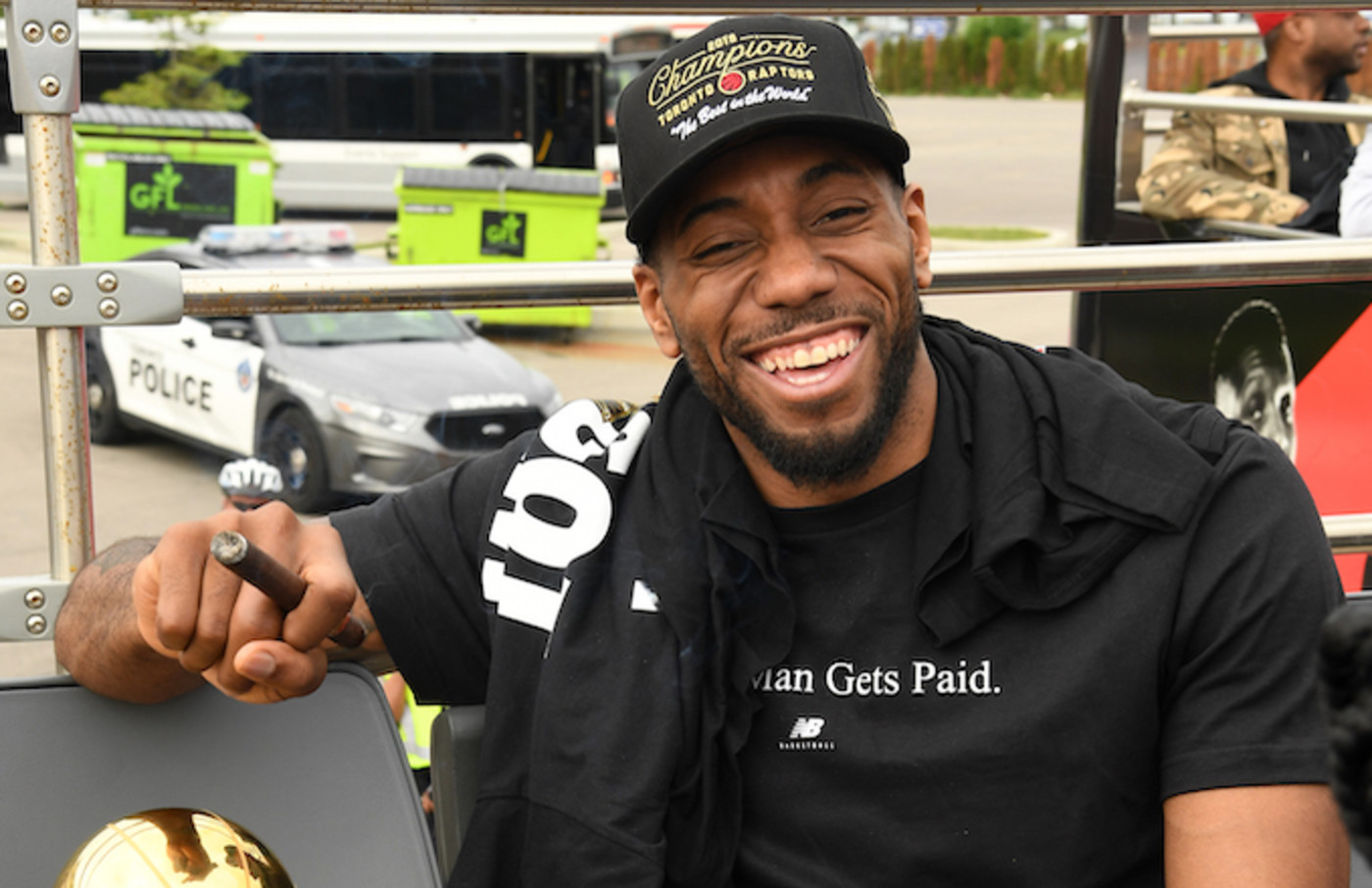 Kawhi Leonard Will Reportedly Meet With The Clippers Next Week Complex