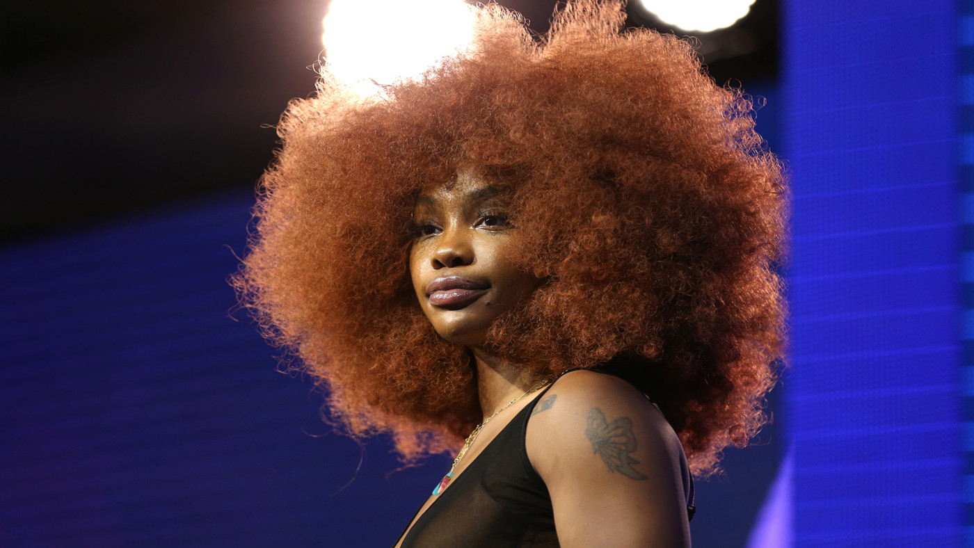SZA Fans Upset Over New Music Delay, TDE President Responds Complex