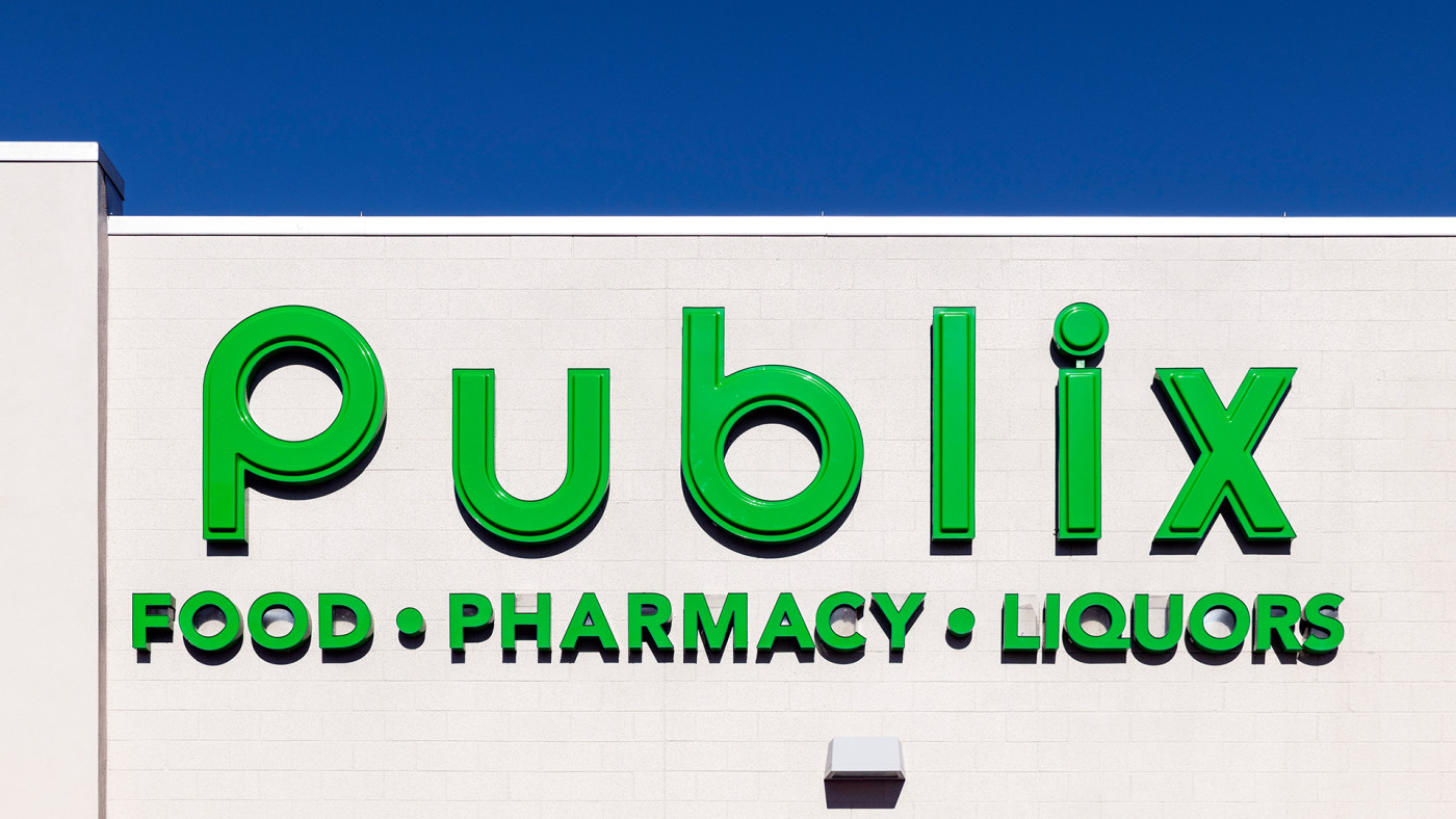 Publix Employee Quits After Company Bans Blm Face Masks Complex