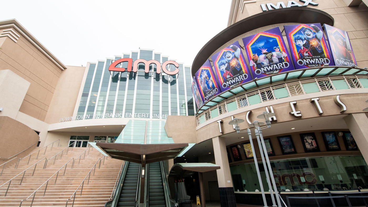 Universal and AMC Theatres Come to New Agreement on VOD Releases Complex