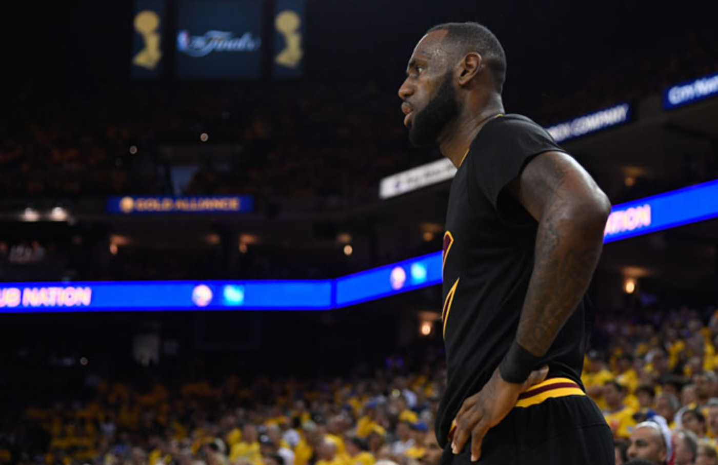 Lebron James Wishes He Could Move His Beard Hair To His Receding Hairline Complex