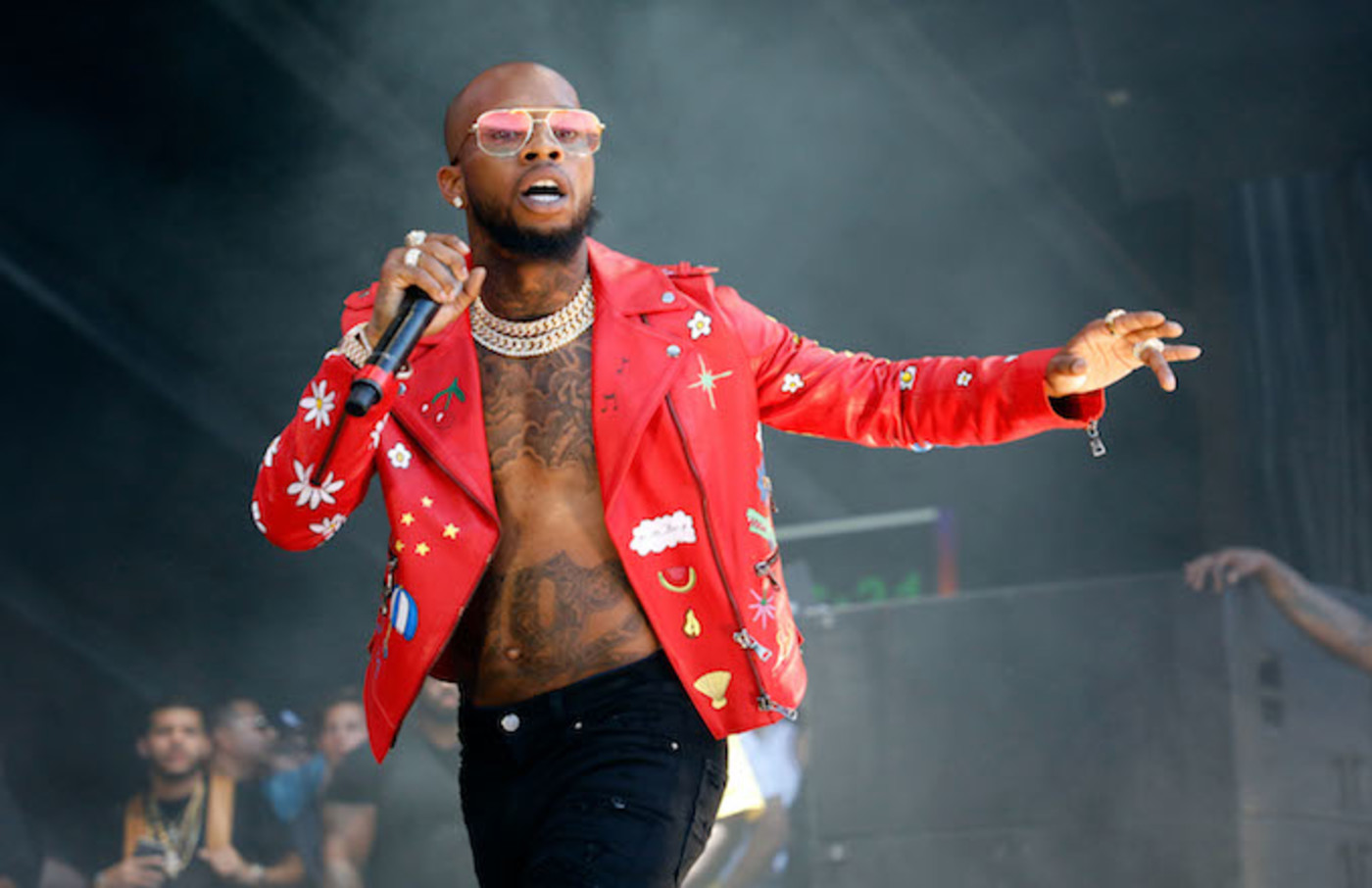 Tory Lanez Plays 'Throwaway' Tracks That Were Left Off His