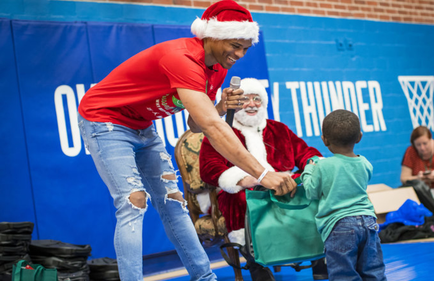 Russell Westbrook Personally Gifted Homeless Children With ...