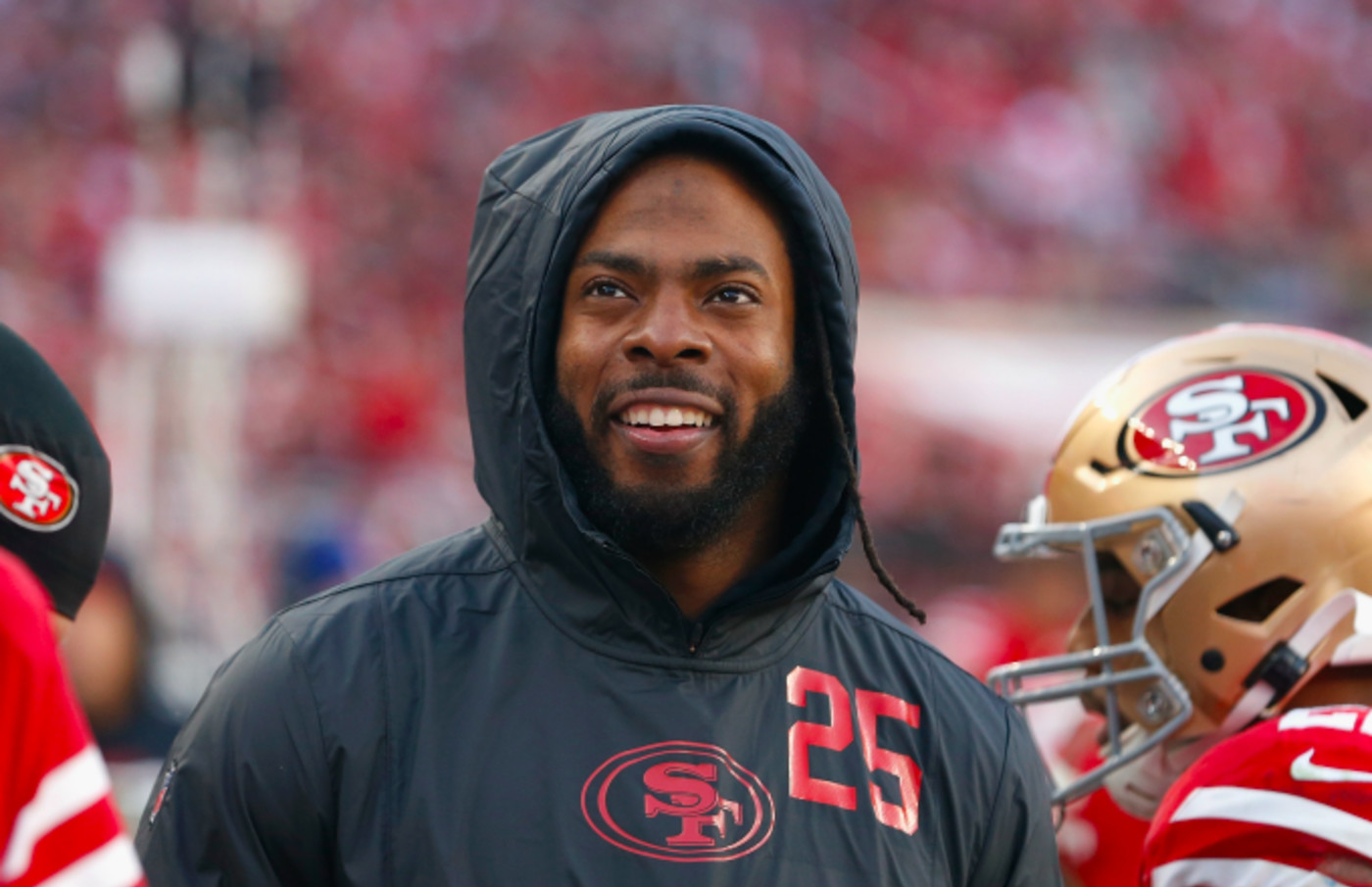 Richard Sherman Clowns Analysts That Criticized His Contract Complex
