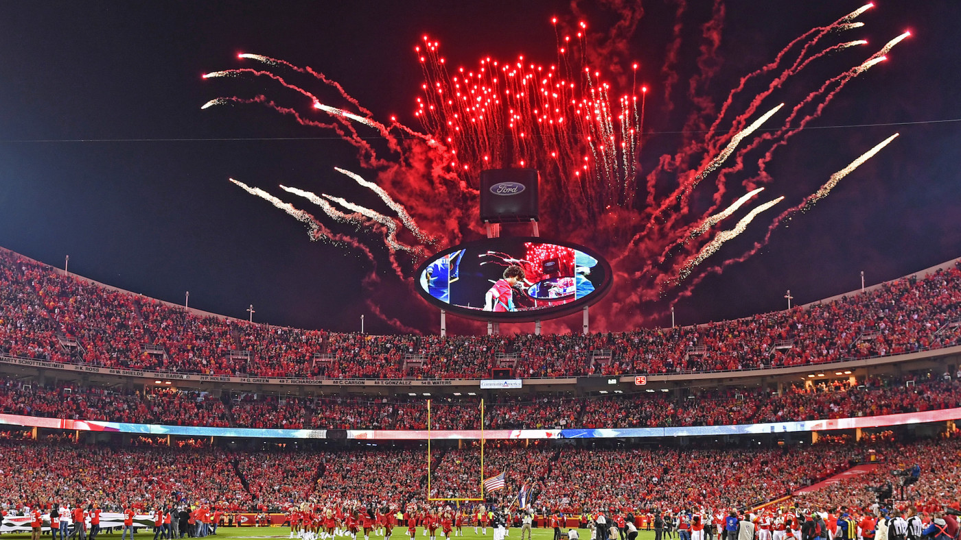 Missouri Man Dies Minutes After Chiefs' Super Bowl Win in Fireworks