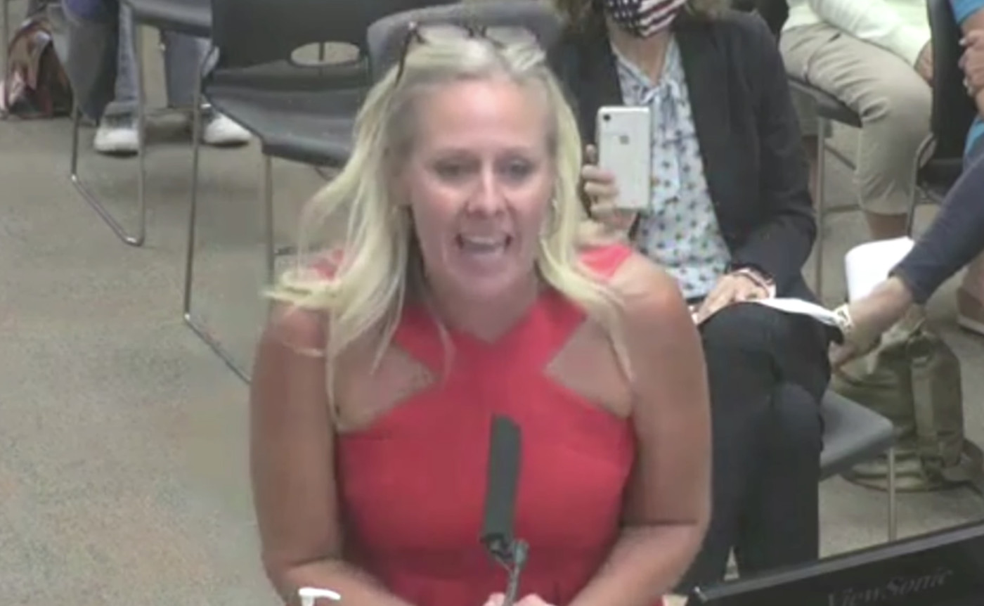 Mother Interrupts Texas School Board Meeting With Rant About Anal Sex |  Complex
