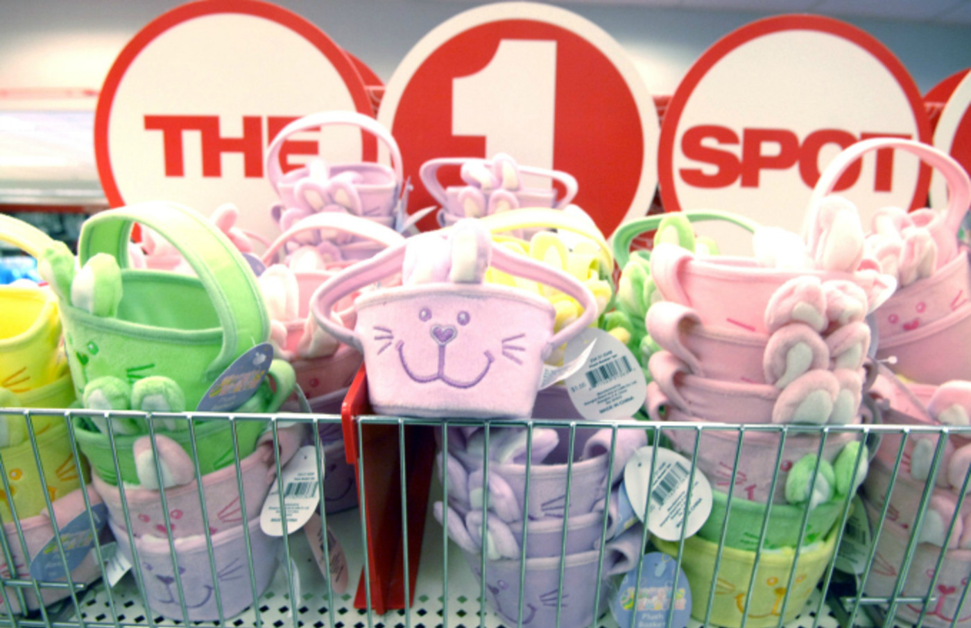 Easter Bunny Hands Out Beating In Holiday Brawl Complex